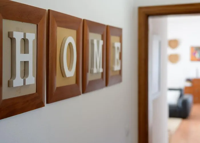 Vista Lobos Entre Volcanes Y Oceano * بلايا بلانكا